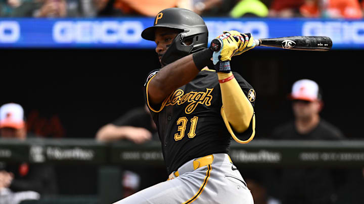 Pirates Designate Infielder for Assignment
