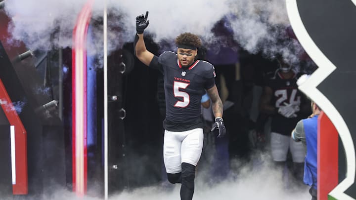 Oct 27, 2024; Houston, Texas, USA; Houston Texans safety Jalen Pitre (5) runs onto the field before the game against the Indianapolis Colts at NRG Stadium. Mandatory Credit: Troy Taormina-Imagn Images Oct 27, 2024; Houston, Texas, USA; Houston Texans safety Jalen Pitre (5) runs onto the field before the game against the Indianapolis Colts at NRG Stadium. Mandatory Credit: Troy Taormina-Imagn Images