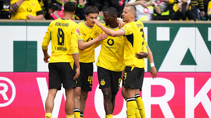 SV Werder Bremen v Borussia Dortmund - Bundesliga