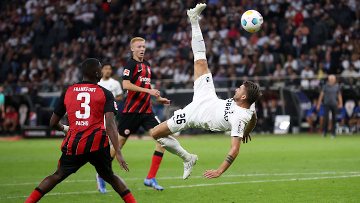 Eintracht Frankfurt v Sport-Club Freiburg