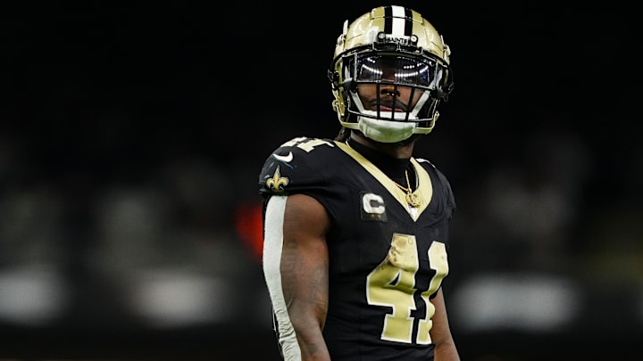 Alvin Kamara looks on as the Saints face the Los Angeles Rams on Dec. 1, 2024.