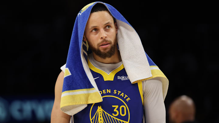 Stephen Curry ha usado el número 30 toda su carrera 
