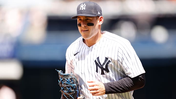 Anthony Rizzo fue puesto en lista de lesionados con Yankees