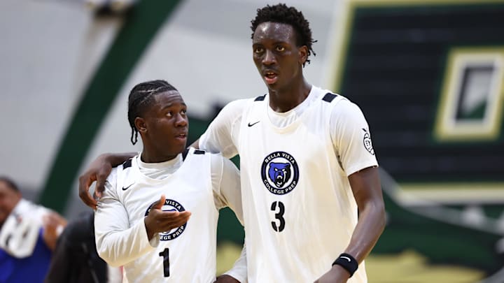 Bella Vista (AZ) guard Miles Sadler (1) and forward Aliou Dioum (3) led their team to the Chipotle Nationals title and No. 1 in the final High School on SI national rankings.