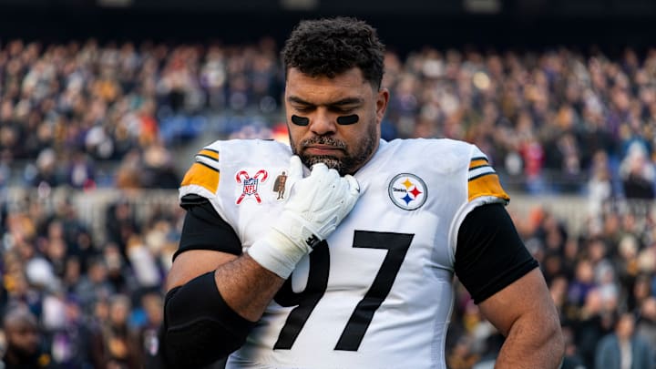 Pittsburgh Steelers v Baltimore Ravens
