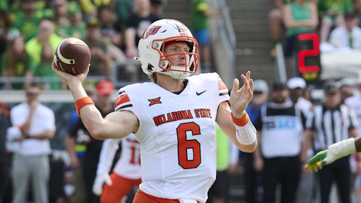 Sep 6, 2025; Eugene, Oregon, USA; Oklahoma State Cowboys quarterback Zane Flores (6) throws a pass during the second half against the Oregon Ducks at Autzen Stadium. Mandatory Credit: Troy Wayrynen-Imagn Images Sep 6, 2025; Eugene, Oregon, USA; Oklahoma State Cowboys quarterback Zane Flores (6) throws a pass during the second half against the Oregon Ducks at Autzen Stadium. Mandatory Credit: Troy Wayrynen-Imagn Images