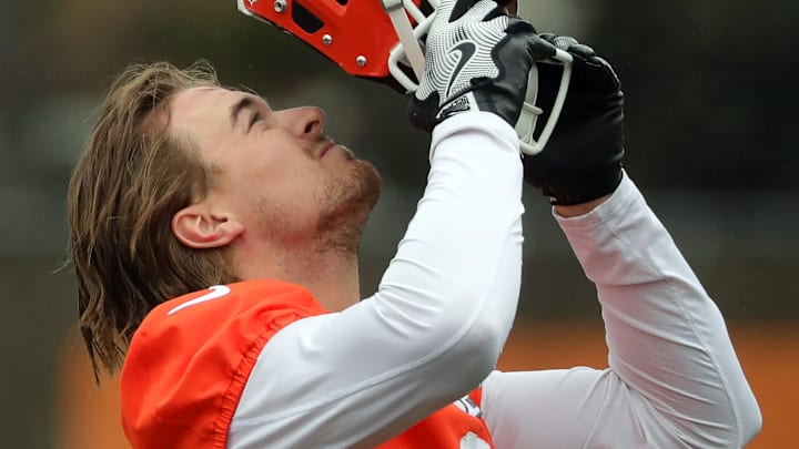Cleveland Browns quarterback Kenny Pickett gets ready to take the field during an NFL practice at the Cleveland Browns training facility on Wednesday, May 28, 2025, in Berea, Ohio.