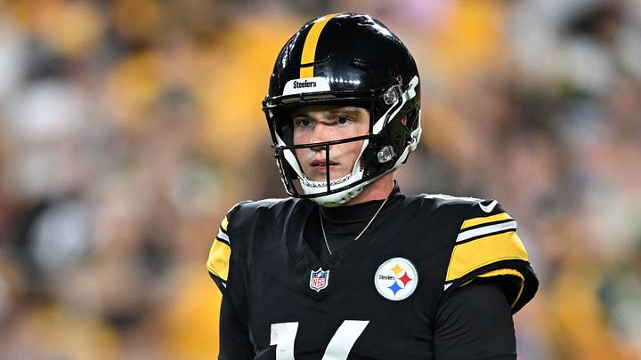 Aug 13, 2026; Pittsburgh, Pennsylvania, USA; Pittsburgh Steelers quarterback Drew Allar (16) looks on against the Green Bay Packers during the second half at Acrisure Stadium. Mandatory Credit: Barry Reeger-Imagn Images Aug 13, 2026; Pittsburgh, Pennsylvania, USA; Pittsburgh Steelers quarterback Drew Allar (16) looks on against the Green Bay Packers during the second half at Acrisure Stadium. Mandatory Credit: Barry Reeger-Imagn Images