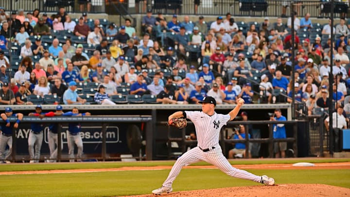 Toronto Blue Jays v New York Yankees