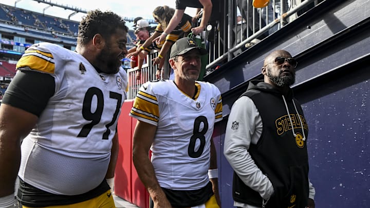 Pittsburgh Steelers defensive tackle Cameron Heyward (97) and Pittsburgh Steelers quarterback Aaron Rodgers (8) 