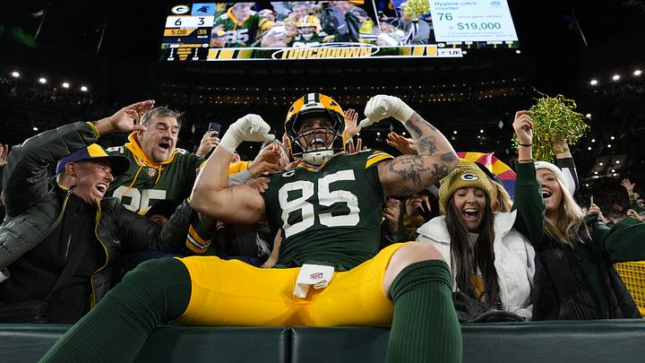 Oct 29, 2026; Green Bay, Wisconsin, USA; Green Bay Packers tight end Tucker Kraft (85) reacts after scoring a touchdown against the Carolina Panthers at Lambeau Field. Mandatory Credit: Jeff Hanisch-Imagn Images Oct 29, 2026; Green Bay, Wisconsin, USA; Green Bay Packers tight end Tucker Kraft (85) reacts after scoring a touchdown against the Carolina Panthers at Lambeau Field. Mandatory Credit: Jeff Hanisch-Imagn Images