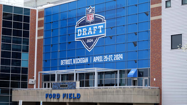 Apr 24, 2024; Detroit, MI, USA; The 2024 NFL Draft logo on the Ford Field facade. The stadium is the