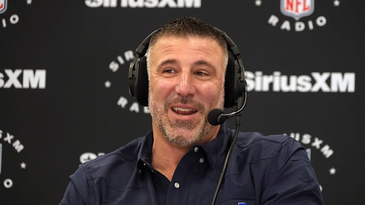 Feb 25, 2025; Indianapolis, IN, USA; New England Patriots coach Mike Vrabel on the SiriusXM radio set at the NFL Scouting Combine at the Indiana Convention Center. Mandatory Credit: Kirby Lee-Imagn Images