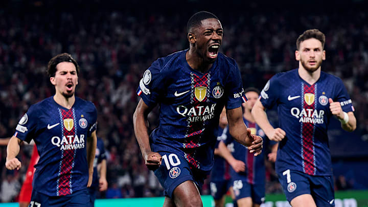 Ousmane Dembélé (center) led PSG to a narrow victory over Bayern Munich.