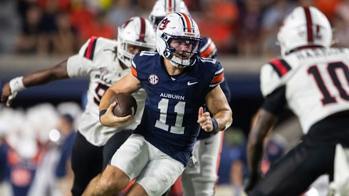 Jackson Arnold is the first quarterback to rush and pass for over 100 yards in his Auburn debut since Cam Newton. Jackson Arnold is the first quarterback to rush and pass for over 100 yards in his Auburn debut since Cam Newton.