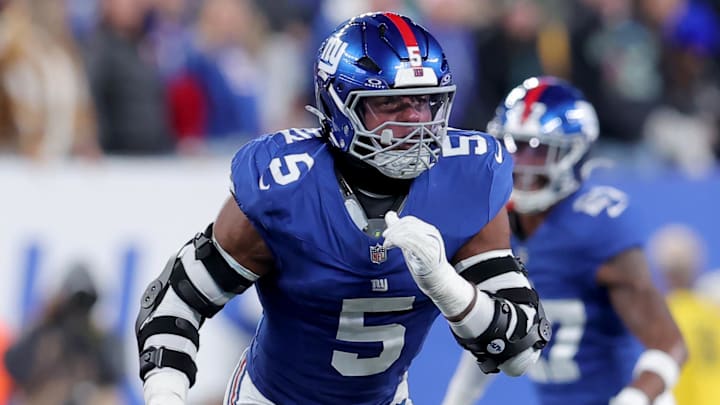New York Giants linebacker Kayvon Thibodeaux is on track to miss his fourth game this year with a shoulder injury. New York Giants linebacker Kayvon Thibodeaux is on track to miss his fourth game this year with a shoulder injury.