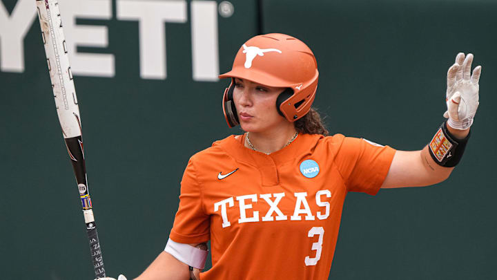 Texas Longhorns utility player Vanessa Quiroga (3) steps up to bat during the NCAA D1 Softball Tournament Regional against UCF at Red and Charline McCombs Field on Sunday, May 18, 2025 in Austin, Texas. Texas Longhorns utility player Vanessa Quiroga (3) steps up to bat during the NCAA D1 Softball Tournament Regional against UCF at Red and Charline McCombs Field on Sunday, May 18, 2025 in Austin, Texas.