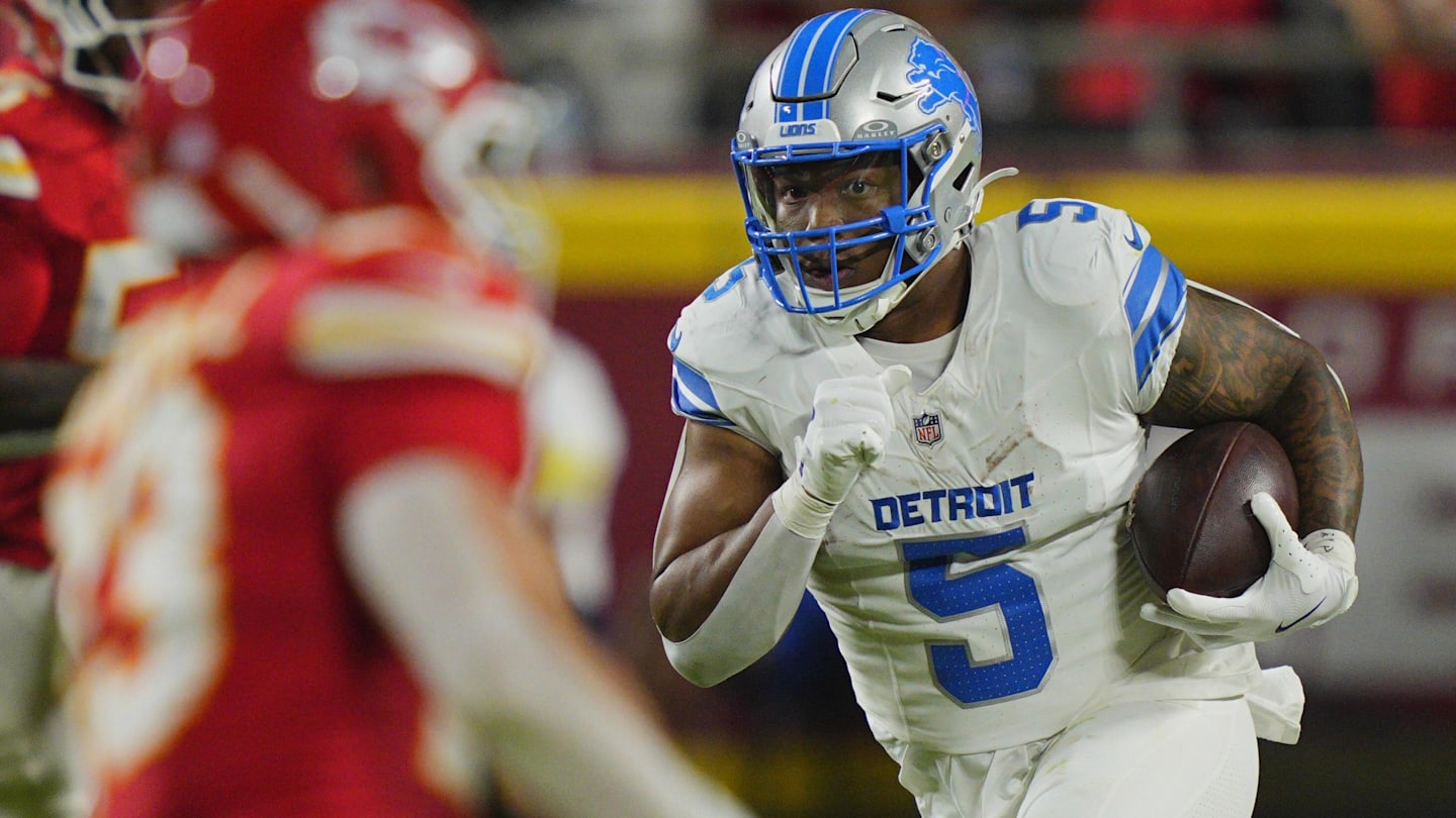 Devin Neal vs David Montgomery