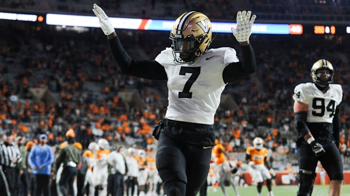 Vanderbilt safety Marlen Sewell (7) gestures after a missed Tennessee catch during the NCAA college football game against Vanderbilt on Saturday, November 25, 2023 in Knoxville, Tenn.