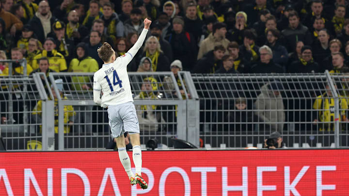 Jubelt er bald schon mit den BVB-Fans? Maximilian Beier Jubelt er bald schon mit den BVB-Fans? Maximilian Beier