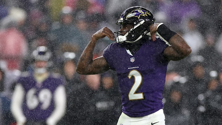 Pittsburgh Steelers v Baltimore Ravens