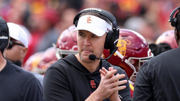Nov 18, 2023; Los Angeles, California, USA; USC Trojans head coach Lincoln Riley during the first quarter at United Airlines Field at Los Angeles Memorial Coliseum. Mandatory Credit: Jason Parkhurst-Imagn Images