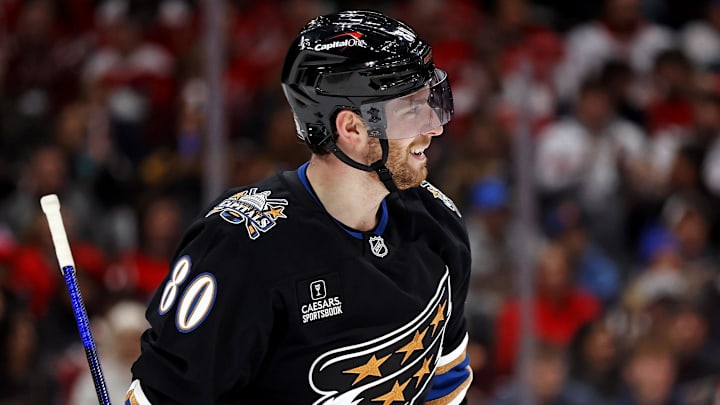 Pierre-Luc Dubois, Washington Capitals Mandatory Credit: Peter Casey-Imagn Images