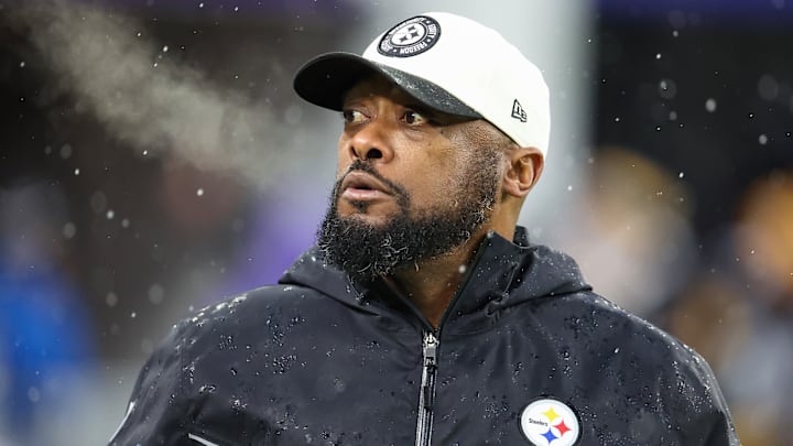 Pittsburgh Steelers head coach Mike Tomlin