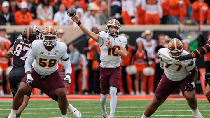 Arizona State Sun Devils quarterback Sam Leavitt (10) throws a pass during the first quarter against the Oklahoma State Cowboys at Boone Pickens Stadium. Arizona State Sun Devils quarterback Sam Leavitt (10) throws a pass during the first quarter against the Oklahoma State Cowboys at Boone Pickens Stadium.