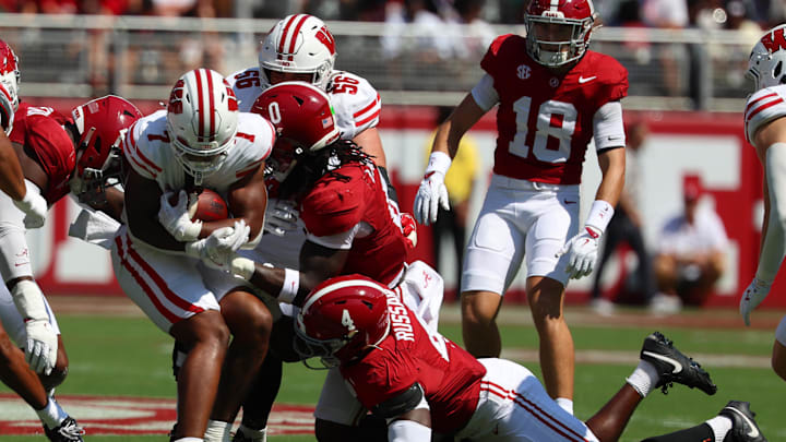 One Alabama analyst believes a former Crimson Tide EDGE is playing the wrong position with Ohio State