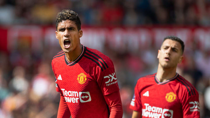 Raphael Varane (links, daneben Diogo Dalot)