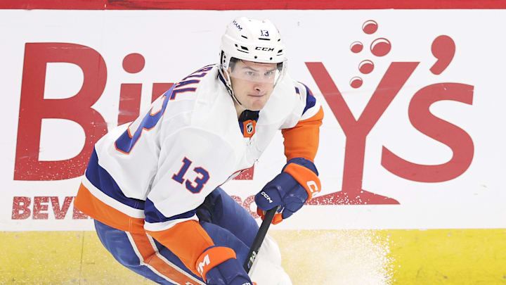 New York Islanders v Chicago Blackhawks