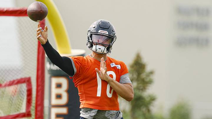 Caleb Williams does warmup throws at last year's Bears training camp.