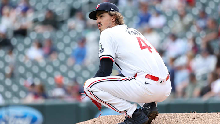 Sep 20, 2025; Minneapolis, Minnesota, USA; Minnesota Twins starting pitcher Joe Ryan (41) reacts to Cleveland Guardians catcher Bo Naylor’s (23) solo home run during the second inning of game one of a double header at Target Field. Mandatory Credit: Matt Krohn-Imagn Images Sep 20, 2025; Minneapolis, Minnesota, USA; Minnesota Twins starting pitcher Joe Ryan (41) reacts to Cleveland Guardians catcher Bo Naylor’s (23) solo home run during the second inning of game one of a double header at Target Field. Mandatory Credit: Matt Krohn-Imagn Images