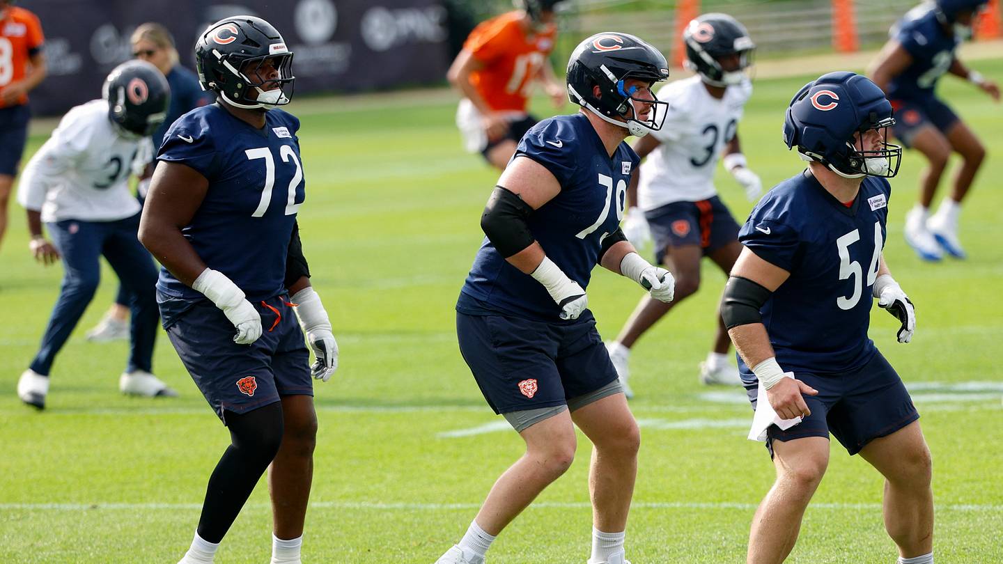 Most Important Chicago Bears Position Battles to Watch in Preseason Week 1