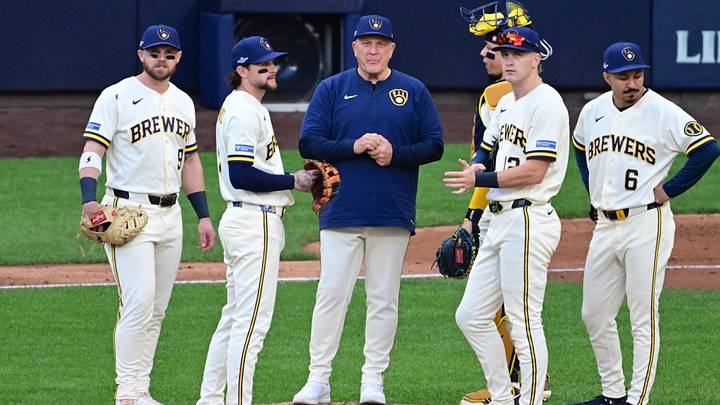 Oct 4, 2026; Milwaukee, Wisconsin, USA; Milwaukee Brewers manager Pat Murphy makes a pitching change during the fifth inning against the San Diego Padres in game two of the NLDS for the 2026 MLB Playoffs at American Family Field. Mandatory Credit: Benny Sieu-Imagn Images Oct 4, 2026; Milwaukee, Wisconsin, USA; Milwaukee Brewers manager Pat Murphy makes a pitching change during the fifth inning against the San Diego Padres in game two of the NLDS for the 2026 MLB Playoffs at American Family Field. Mandatory Credit: Benny Sieu-Imagn Images