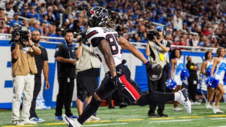 Houston Texans wide receiver Daniel Jackson (85) makes a catch for a touchdown against Detroit Lions during the second half at Ford Field in Detroit on Saturday, August 23, 2025.