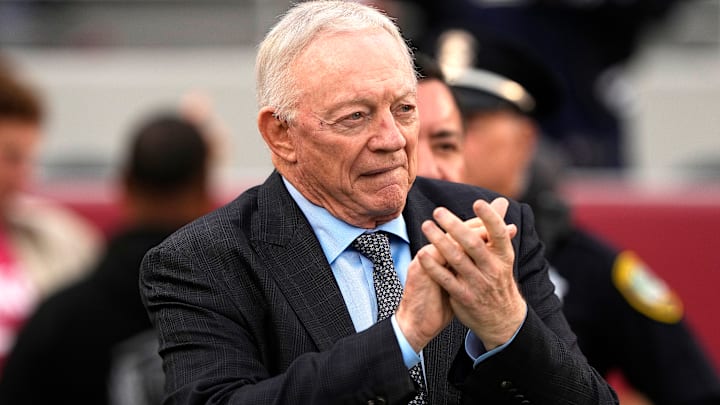 Dallas Cowboys v San Francisco 49ers