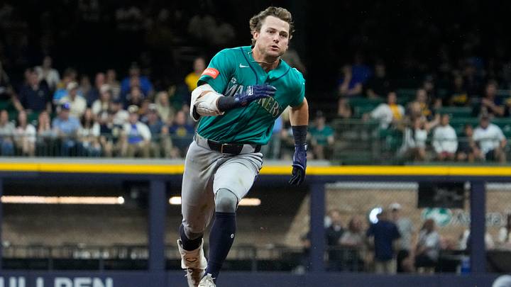 Aug 19, 2026; Milwaukee, Wisconsin, USA; Seattle Mariners second baseman Brock Rodden (90) runs after hitting a triple against the Milwaukee Brewers in the eighth inning at American Family Field. Mandatory Credit: Michael McLoone-Imagn Images Aug 19, 2026; Milwaukee, Wisconsin, USA; Seattle Mariners second baseman Brock Rodden (90) runs after hitting a triple against the Milwaukee Brewers in the eighth inning at American Family Field. Mandatory Credit: Michael McLoone-Imagn Images