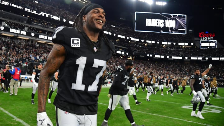 Nov 12, 2023; Paradise, Nevada, USA; Las Vegas Raiders wide receiver Davante Adams (17) celebrates the victory against the New York Jets at Allegiant Stadium. Mandatory Credit: Gary A. Vasquez-USA TODAY Sports Nov 12, 2023; Paradise, Nevada, USA; Las Vegas Raiders wide receiver Davante Adams (17) celebrates the victory against the New York Jets at Allegiant Stadium. Mandatory Credit: Gary A. Vasquez-USA TODAY Sports