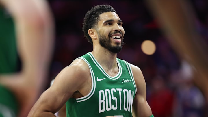 Jayson Tatum no estará en el Juego 7 ante los 76ers 