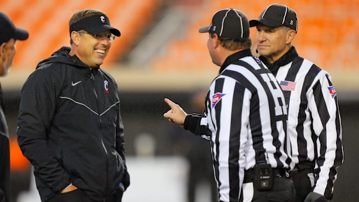 Cincinnati Bearcats take on Oklahoma State Cowboys in 2023