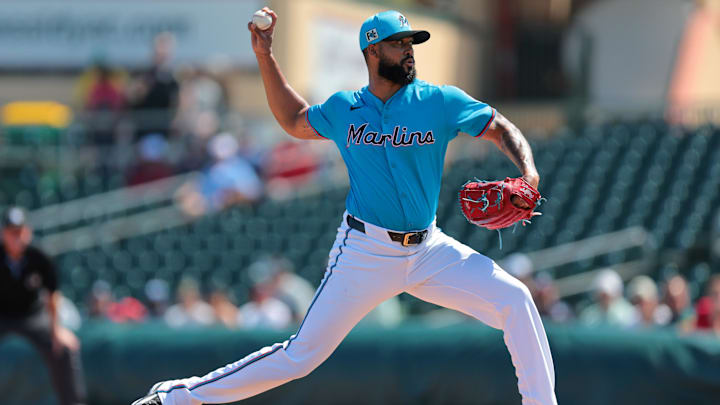Feb 28, 2025; Jupiter, Florida, USA; Miami Marlins starting pitcher Sandy Alcantara (22) delivers a pitch against the Atlanta Braves during the first inning at Roger Dean Chevrolet Stadium. Feb 28, 2025; Jupiter, Florida, USA; Miami Marlins starting pitcher Sandy Alcantara (22) delivers a pitch against the Atlanta Braves during the first inning at Roger Dean Chevrolet Stadium.