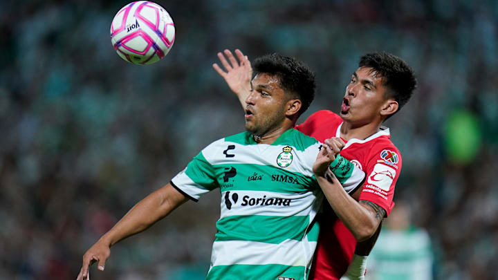 Santos Laguna v Toluca - Playoffs Torneo Apertura 2022 Liga MX