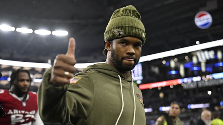 Arizona Cardinals quarterback Kyler Murray (1) 