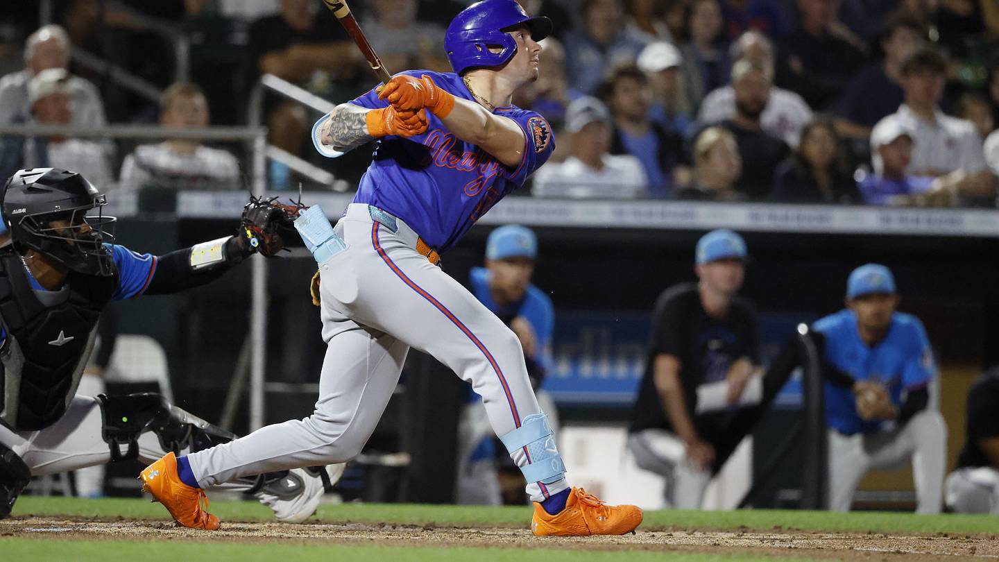 Mets' AJ Ewing Continues Scorching-Hot Start at Triple-A With Signature Moment
