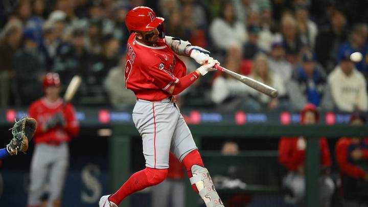 Sep 24, 2026; Seattle, Washington, USA; Los Angeles Angels shortstop Zach Neto (9) hits a RBI single against the Seattle Mariners during the fifth inning at T-Mobile Park. Mandatory Credit: Steven Bisig-Imagn Images Sep 24, 2026; Seattle, Washington, USA; Los Angeles Angels shortstop Zach Neto (9) hits a RBI single against the Seattle Mariners during the fifth inning at T-Mobile Park. Mandatory Credit: Steven Bisig-Imagn Images