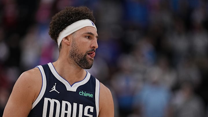 Dallas Mavericks v Los Angeles Clippers