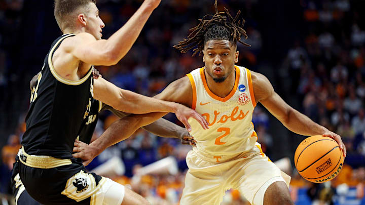 Mar 20, 2025; Lexington, KY, USA; Tennessee Volunteers guard Chaz Lanier (2) drives to the basket against Wofford Terriers forward Jeremy Lorenz (32) during the first half in the first round of the NCAA Tournament at Rupp Arena. Mandatory Credit: Jordan Prather-Imagn Images Mar 20, 2025; Lexington, KY, USA; Tennessee Volunteers guard Chaz Lanier (2) drives to the basket against Wofford Terriers forward Jeremy Lorenz (32) during the first half in the first round of the NCAA Tournament at Rupp Arena. Mandatory Credit: Jordan Prather-Imagn Images
