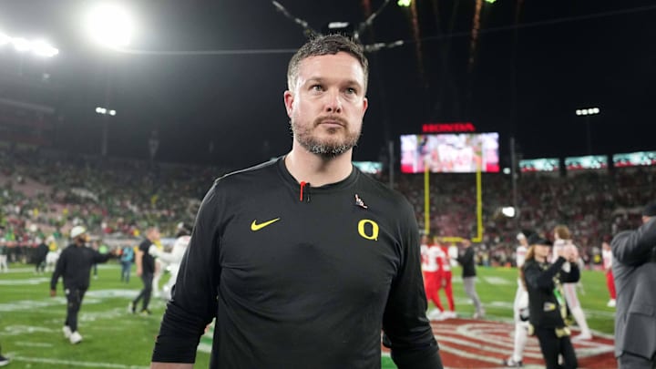 Jan 1, 2025; Pasadena, CA, USA; Oregon Ducks head coach Dan Lanning leaves the field after a CFP Quarterfinal against the Ohio State Buckeyes at Rose Bowl Stadium. Mandatory Credit: Kirby Lee-Imagn Images